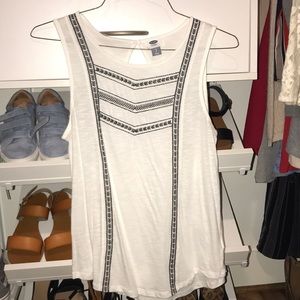 white embroidered old navy tank